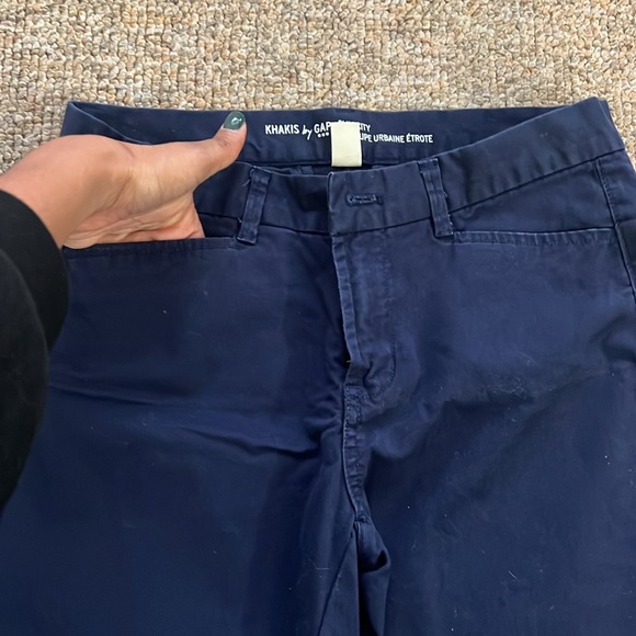 Gap Khakis Pants for women’s in navy blue size 0R - Picture 3 of 4
